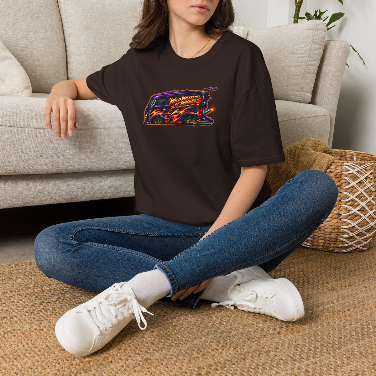 HOT WHEELS Kombi Bus Collectible Fireball Art TeeShirt